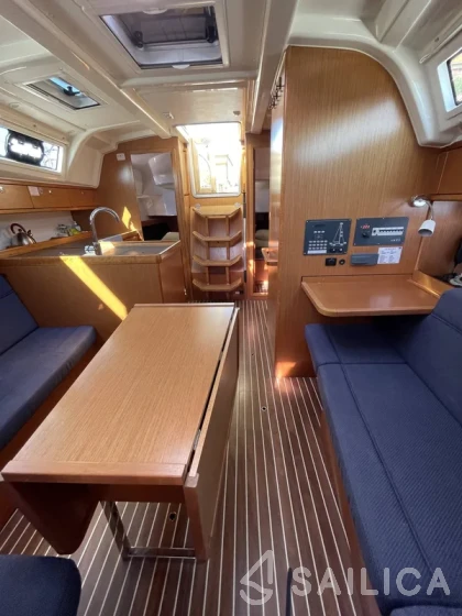 Bavaria 37 Cruiser - Yacht Charter Sailica