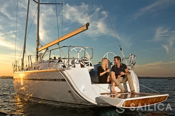 Bavaria 37 Cruiser - Yacht Charter Sailica