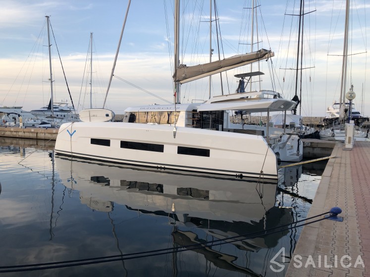 Dufour 48 - Yacht Charter Sailica