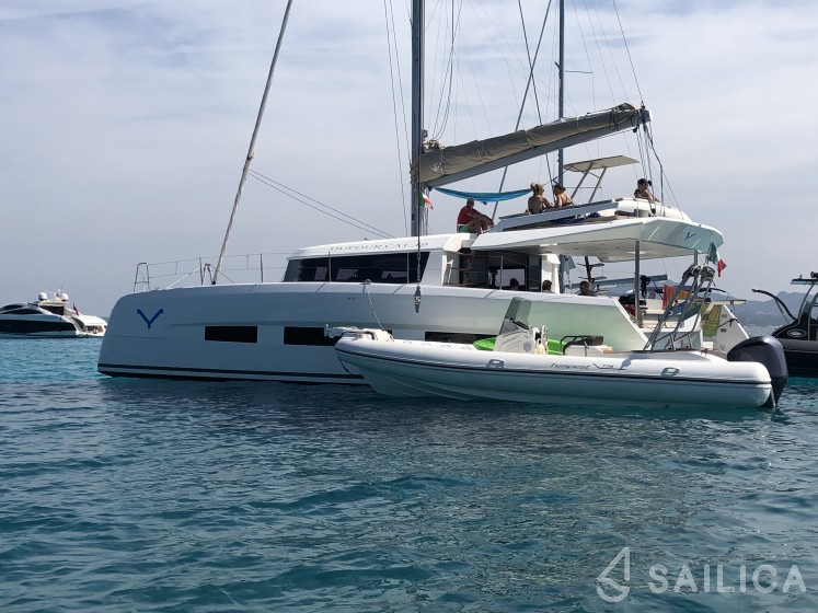 Dufour 48 - Yacht Charter Sailica