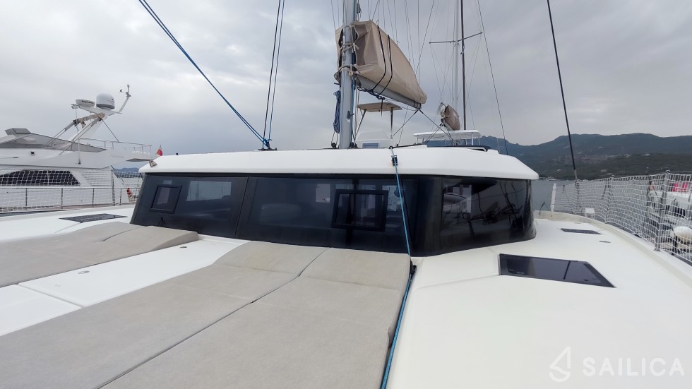 Dufour 48 - Yacht Charter Sailica