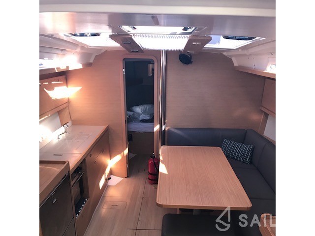 Dufour 390 Grand Large - Yacht Charter Sailica