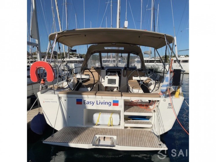 Dufour 390 - Yacht Charter Sailica