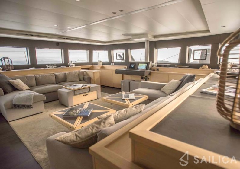 Lagoon 620 - Yacht Charter Sailica