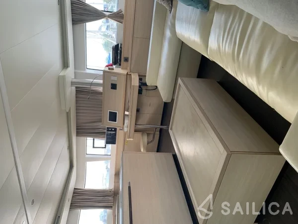 Lagoon 620 - Yacht Charter Sailica