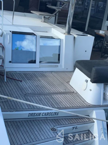 Lagoon 620 - Yacht Charter Sailica