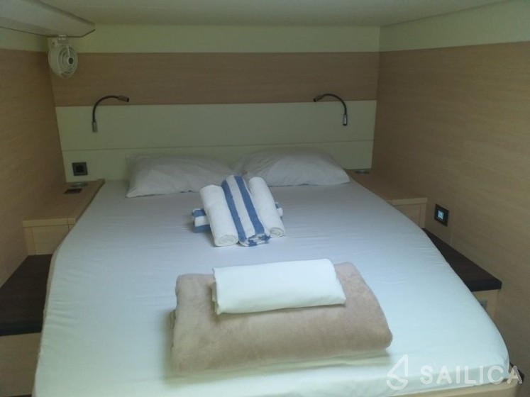 Lagoon 620 - Yacht Charter Sailica