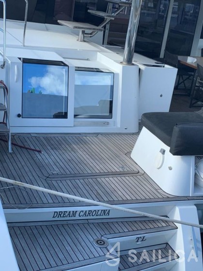 Lagoon 620 - Yacht Charter Sailica