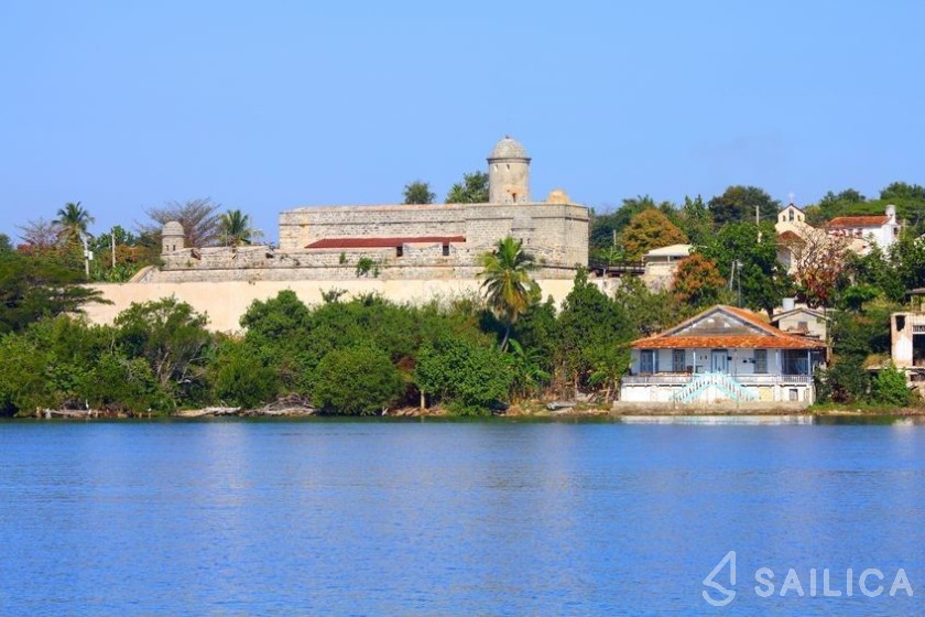 Lagoon 52F - Yacht Charter Sailica