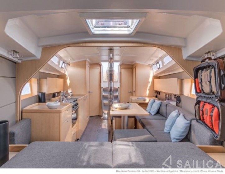 Oceanis 38.1 - Yacht Charter Sailica
