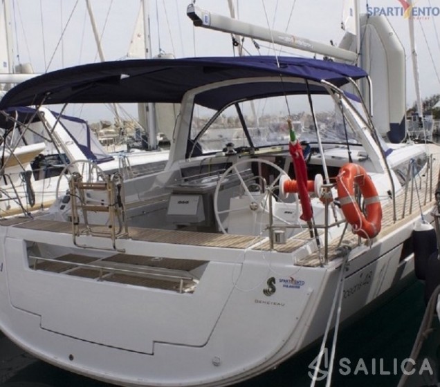 Oceanis 48 - Yacht Charter Sailica