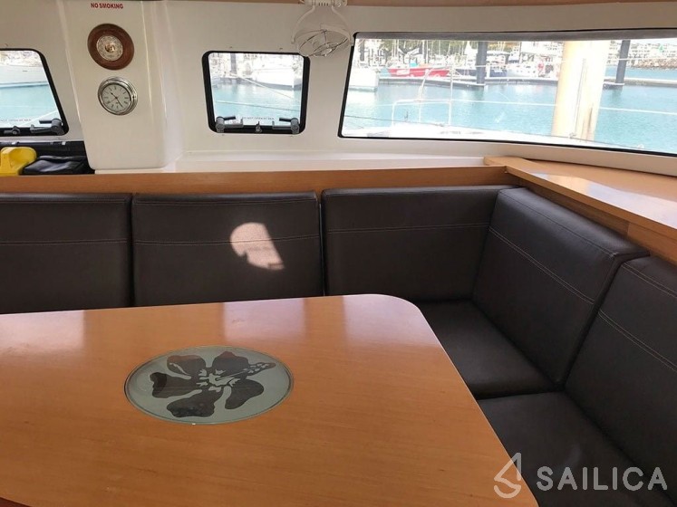 Lipari 41 - Yacht Charter Sailica