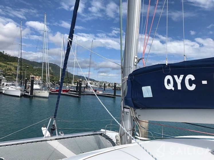Lipari 41 - Yacht Charter Sailica