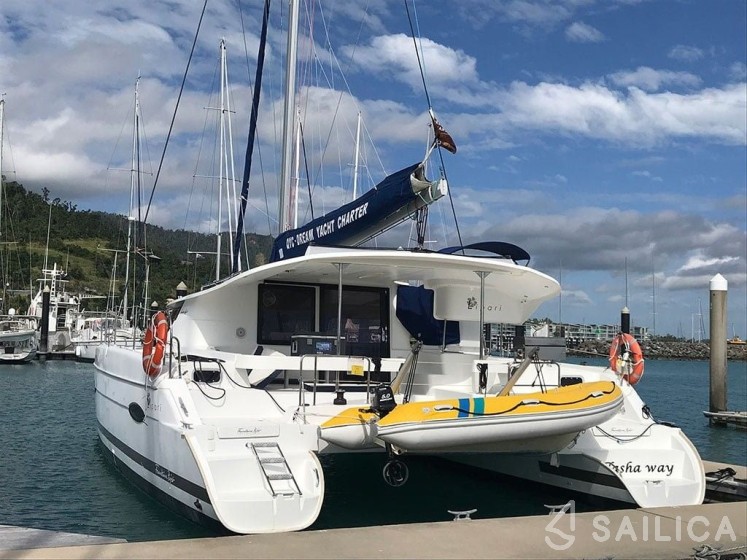 Lipari 41 - Yacht Charter Sailica