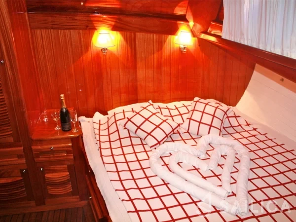 Gulet - Yacht Charter Sailica