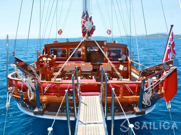 Gulet - Yacht Charter Sailica