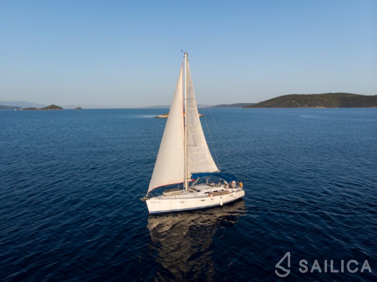 Oceanis 393 Clipper - Yacht Charter Sailica