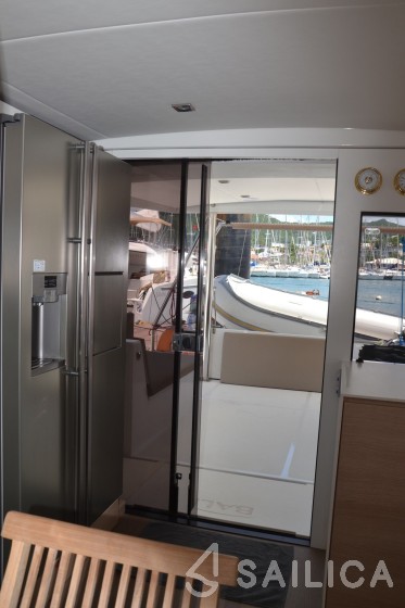 Bali 4.5 - Yacht Charter Sailica