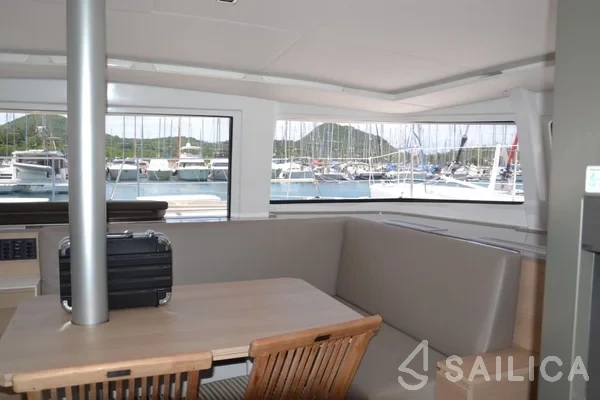 Bali 4.5 - Yacht Charter Sailica