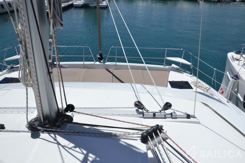 Bali 4.5 - Yacht Charter Sailica