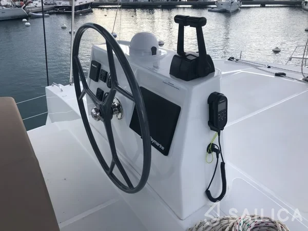 Bali 4.5 - Yacht Charter Sailica