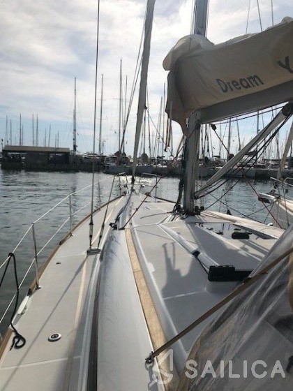 Sun Odyssey 449 - Yacht Charter Sailica