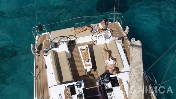 Dufour 460 GL - Yacht Charter Sailica