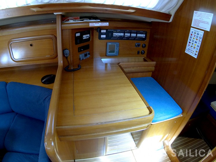Grand Soleil 46.3 - Yacht Charter Sailica