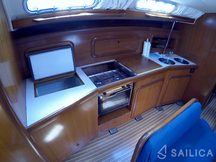 Grand Soleil 46.3 - Yacht Charter Sailica