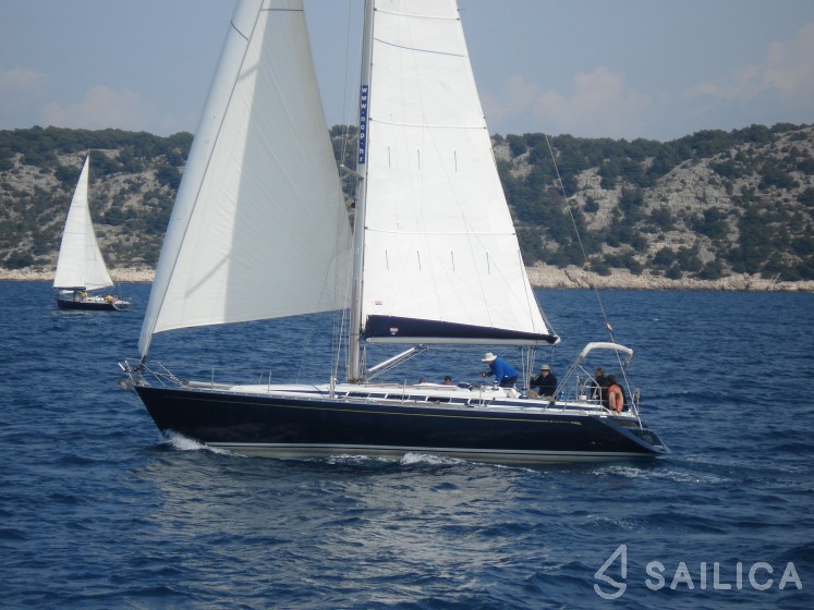 Grand Soleil 46.3 - Yacht Charter Sailica