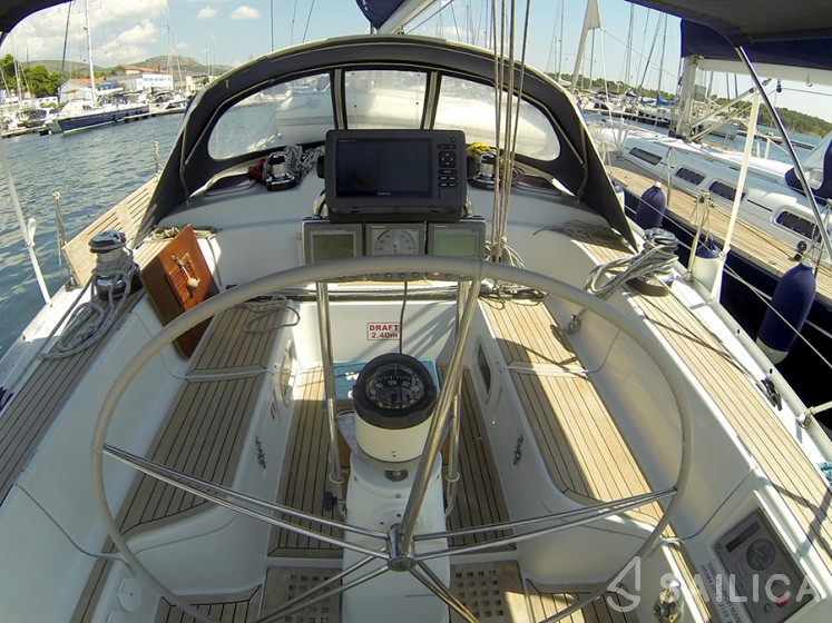 Grand Soleil 46.3 - Yacht Charter Sailica