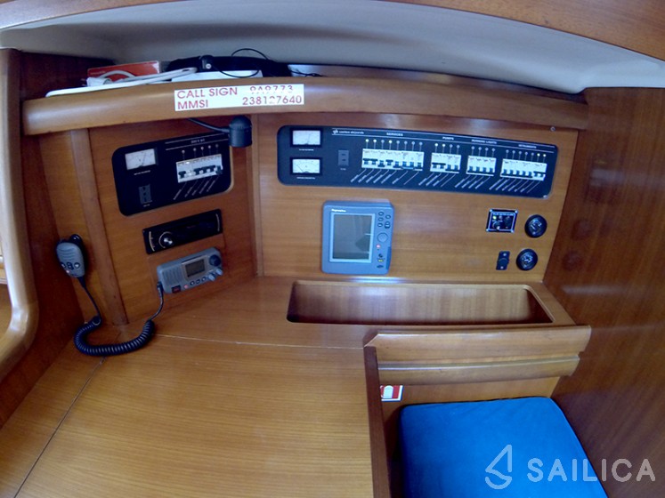 Grand Soleil 46.3 - Yacht Charter Sailica