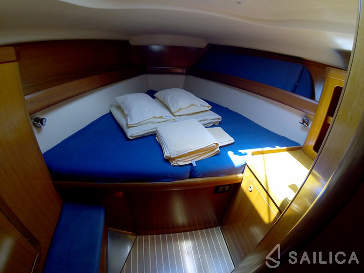 Grand Soleil 46.3 - Yacht Charter Sailica