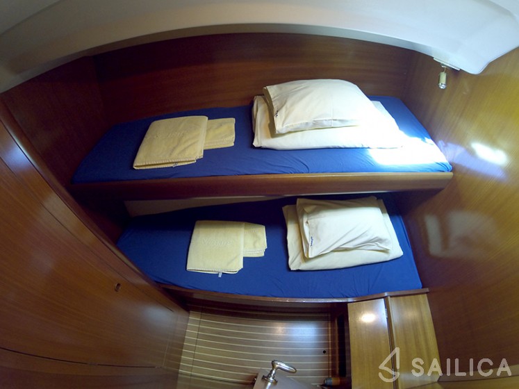 Grand Soleil 46.3 - Yacht Charter Sailica