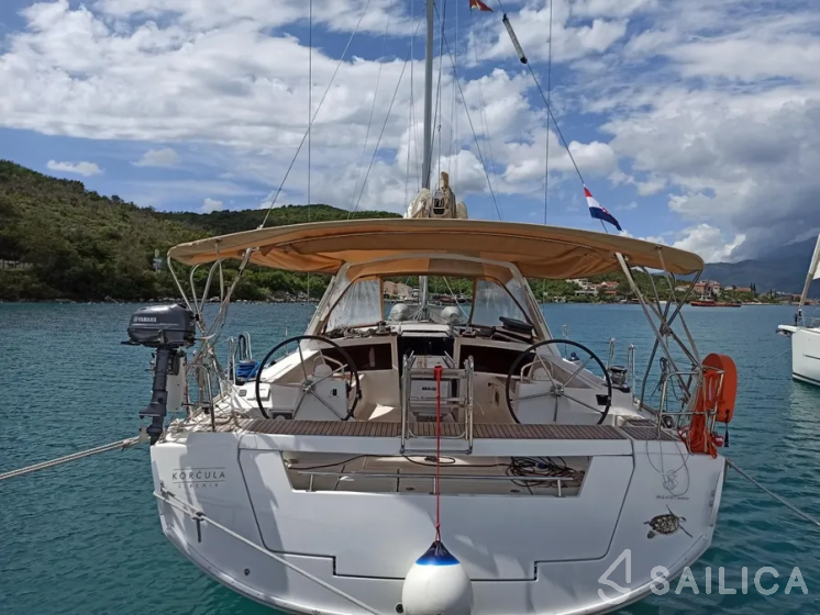 Oceanis 48 - Yacht Charter Sailica