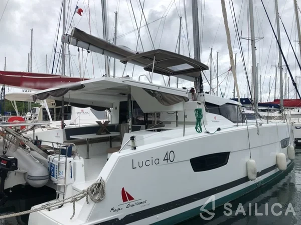 Lucia 40 - Yacht Charter Sailica