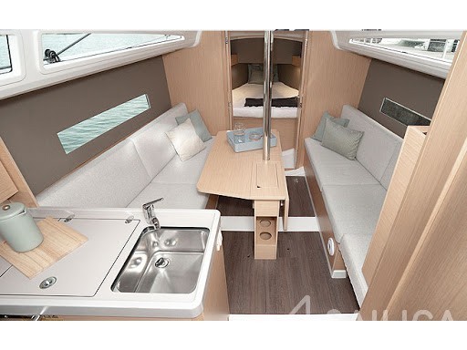 Oceanis 30.1 - Yacht Charter Sailica