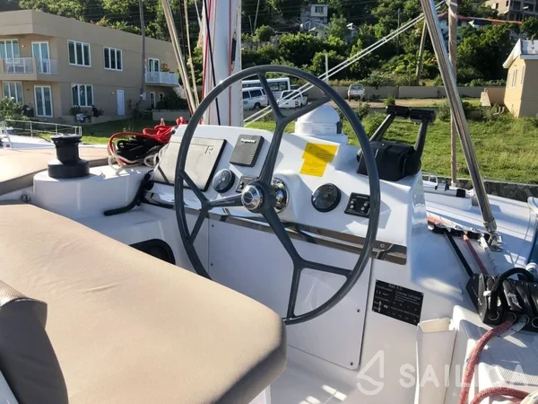 Bali 4.0 - Yacht Charter Sailica