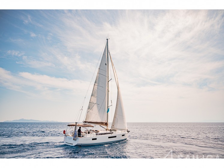 Sun Odyssey 440 - Yacht Charter Sailica