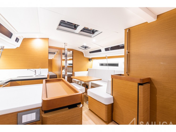 Sun Odyssey 440 - Yacht Charter Sailica