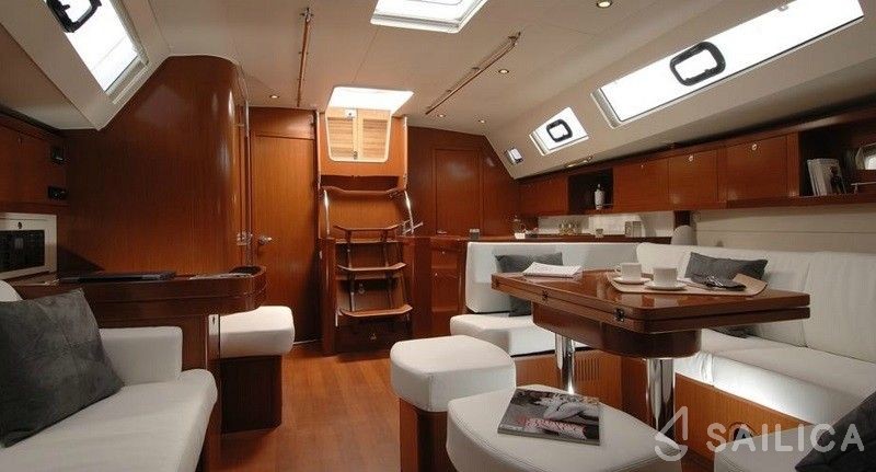 Oceanis 48 - Yacht Charter Sailica