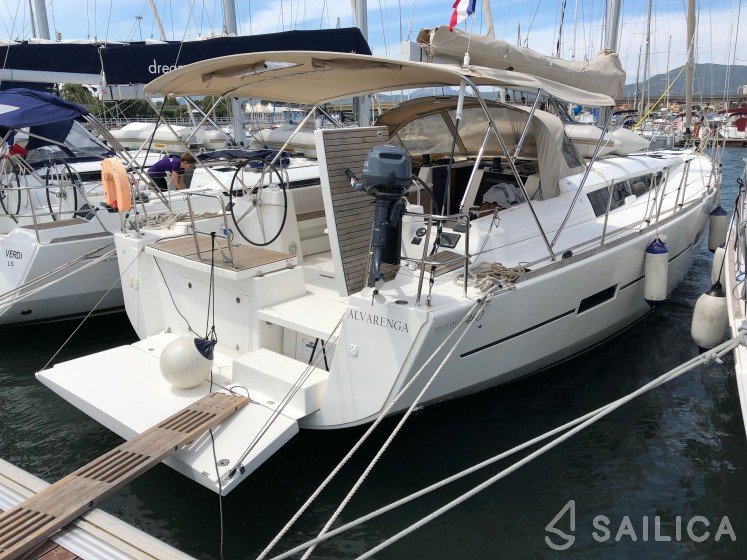 Dufour 460 GL - Yacht Charter Sailica