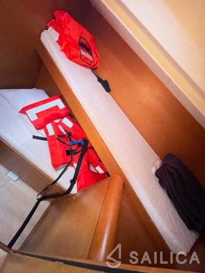 Sun Odyssey 449 - Yacht Charter Sailica