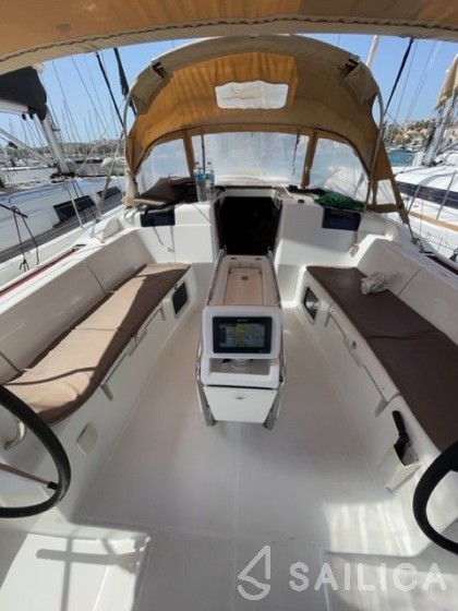Sun Odyssey 449 - Yacht Charter Sailica