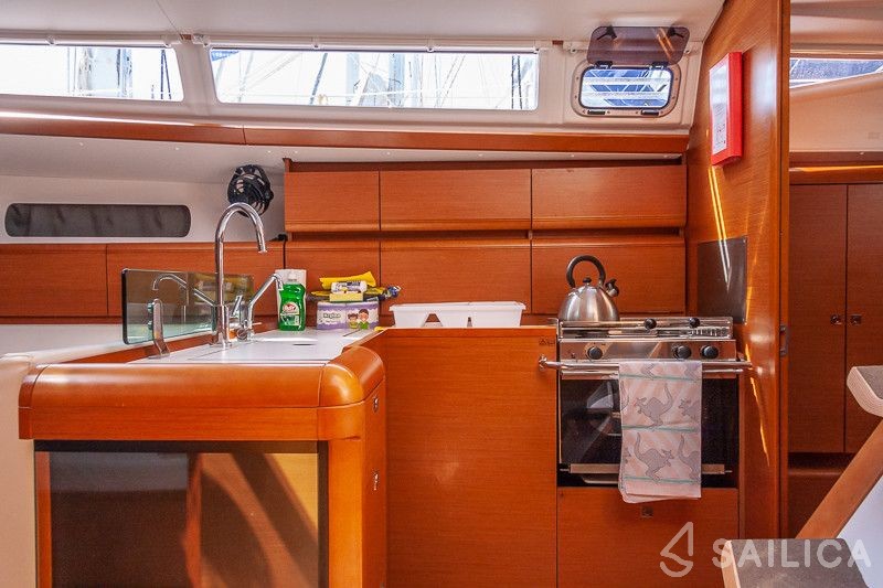 Sun Odyssey 449 - Yacht Charter Sailica