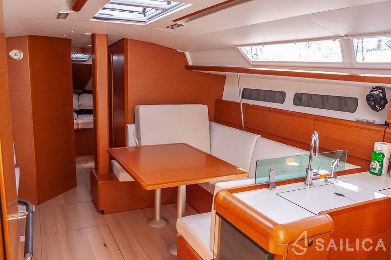 Sun Odyssey 449 - Yacht Charter Sailica