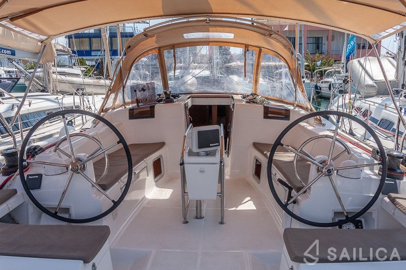 Sun Odyssey 449 - Yacht Charter Sailica