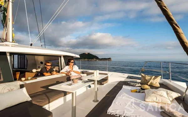 Bali 4.0 - Yacht Charter Sailica