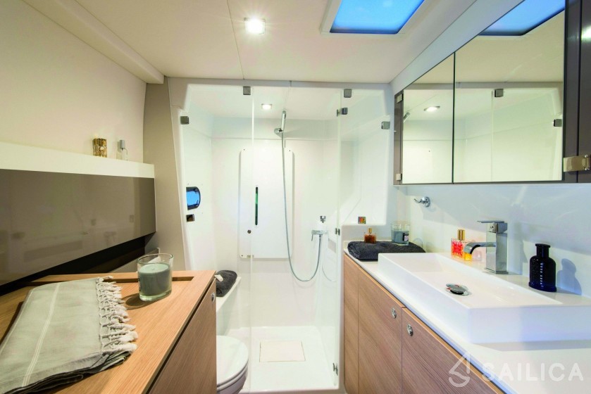 Bali 4.0 - Yacht Charter Sailica