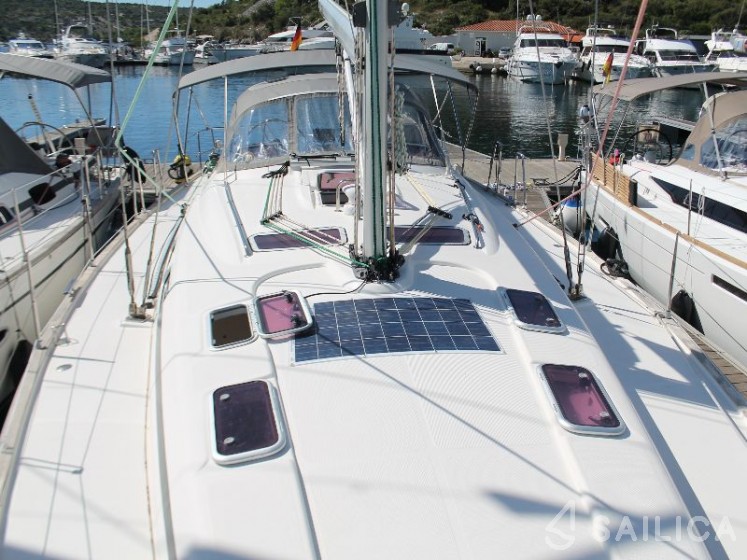 Bavaria 46 Cruiser - Yacht Charter Sailica